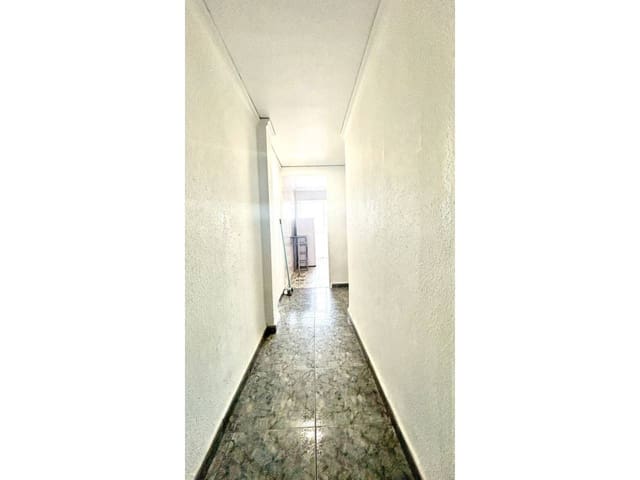 3 slaapkamer Flat te koop in Gandia - € 72.000 (Ref: 9107717)