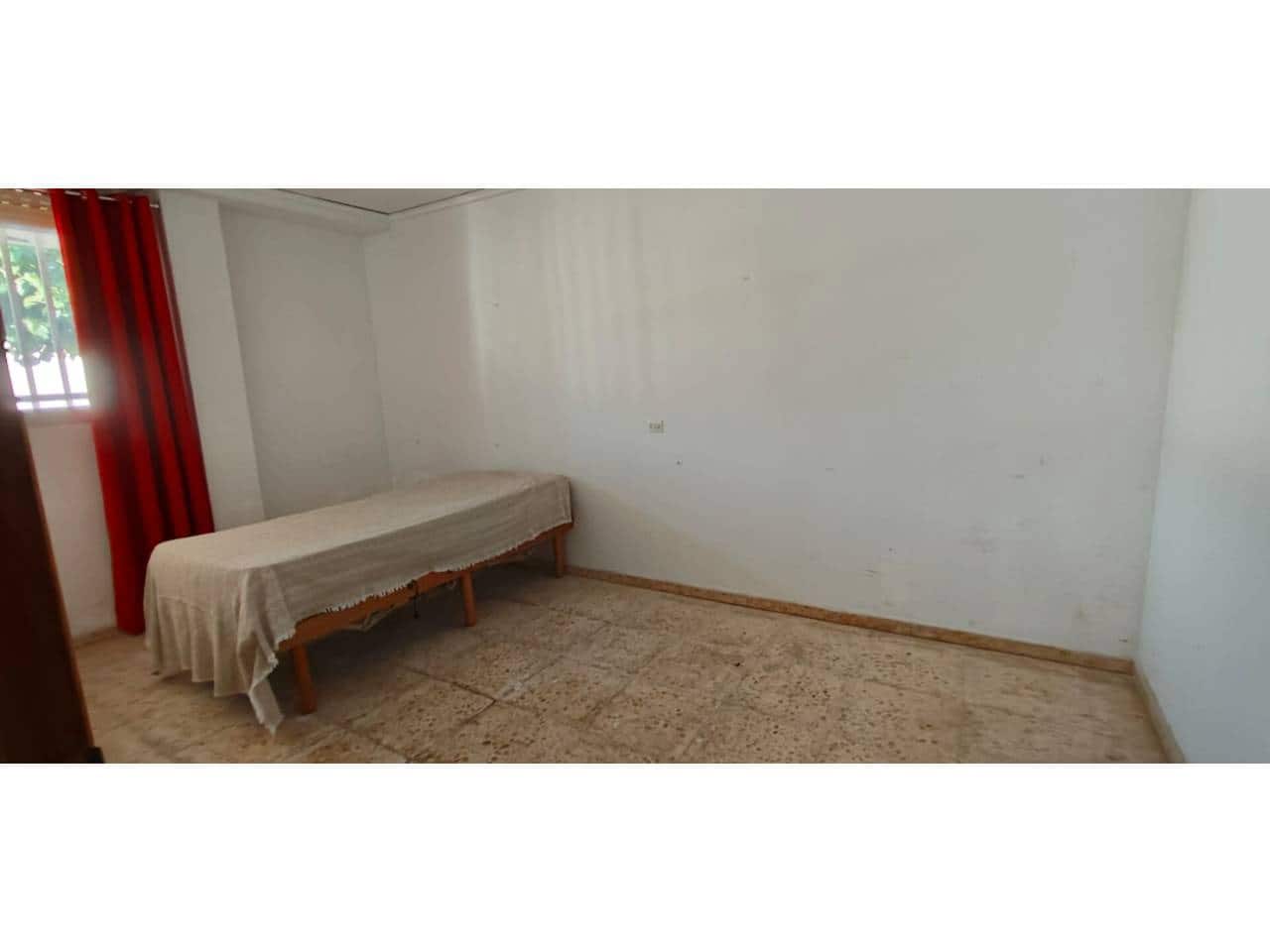 7 quarto Moradia para venda em Palma de Gandia com piscina - 290 000 € (Ref: 9107718)