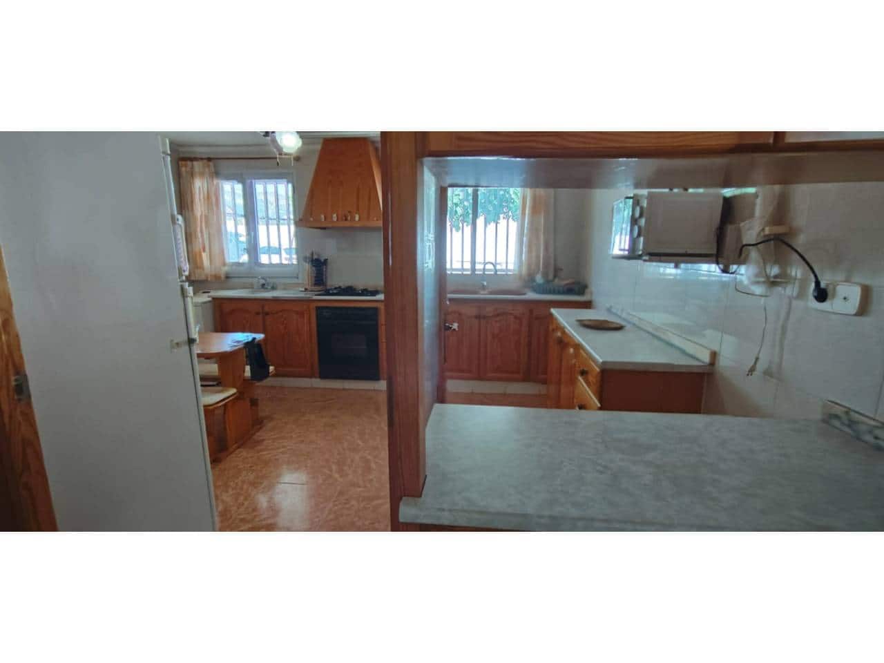 7 quarto Moradia para venda em Palma de Gandia com piscina - 290 000 € (Ref: 9107718)