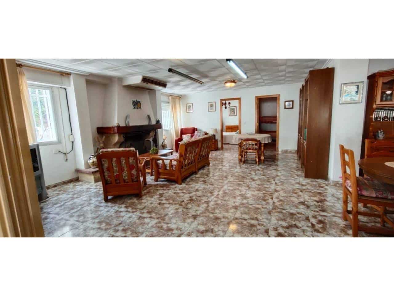 7 quarto Moradia para venda em Palma de Gandia com piscina - 290 000 € (Ref: 9107718)