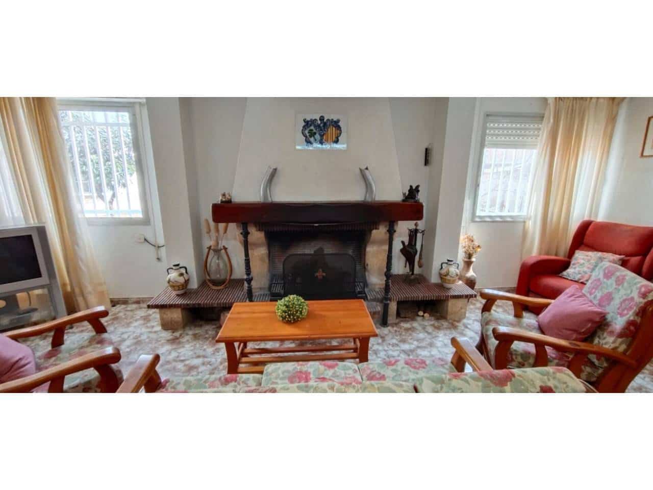 7 quarto Moradia para venda em Palma de Gandia com piscina - 290 000 € (Ref: 9107718)