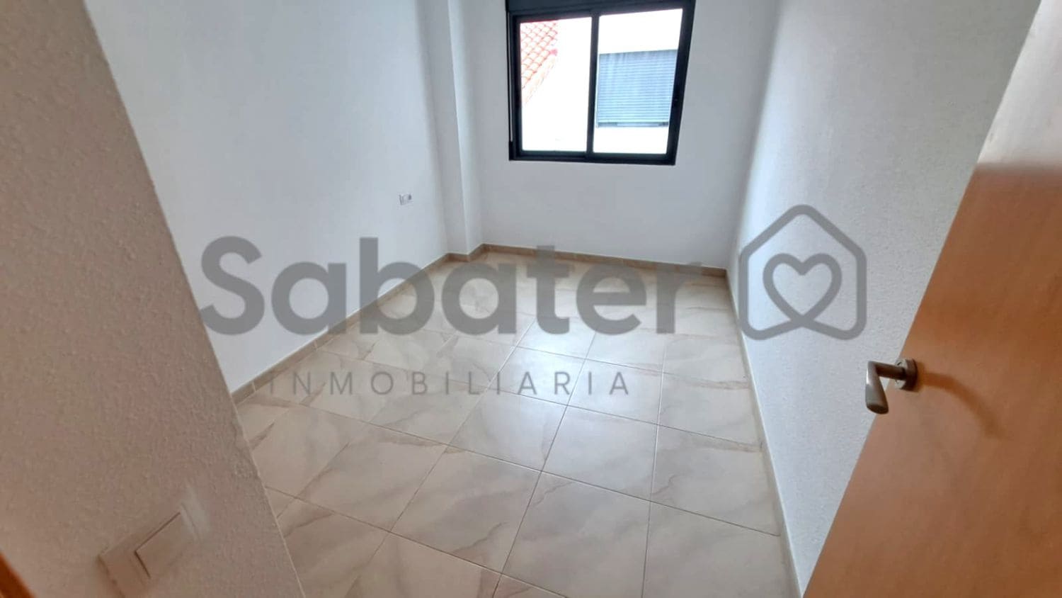 Piso de 2 habitaciones en Villalonga en venta con garaje - 135.000 € (Ref: 10061686)