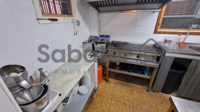 Commercial for sale in Piles - € 330,000 (Ref: 10061688)