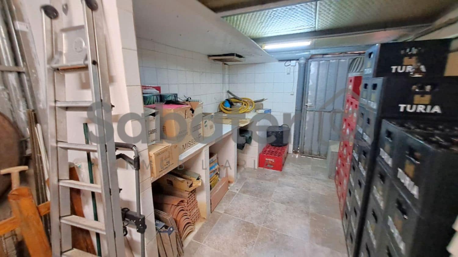 Commercial for sale in Piles - € 330,000 (Ref: 10061688)