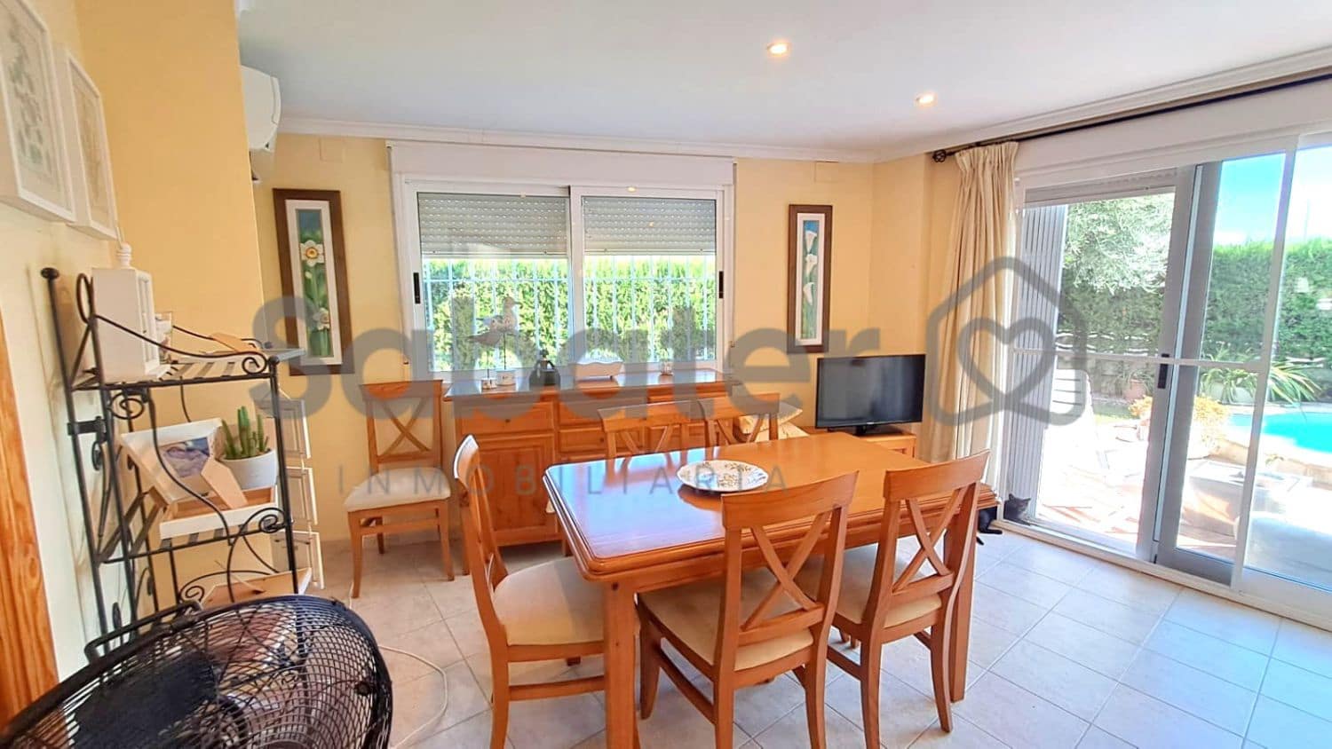 3 bedroom Villa for sale in Miramar with pool garage - € 420,000 (Ref: 10129016)