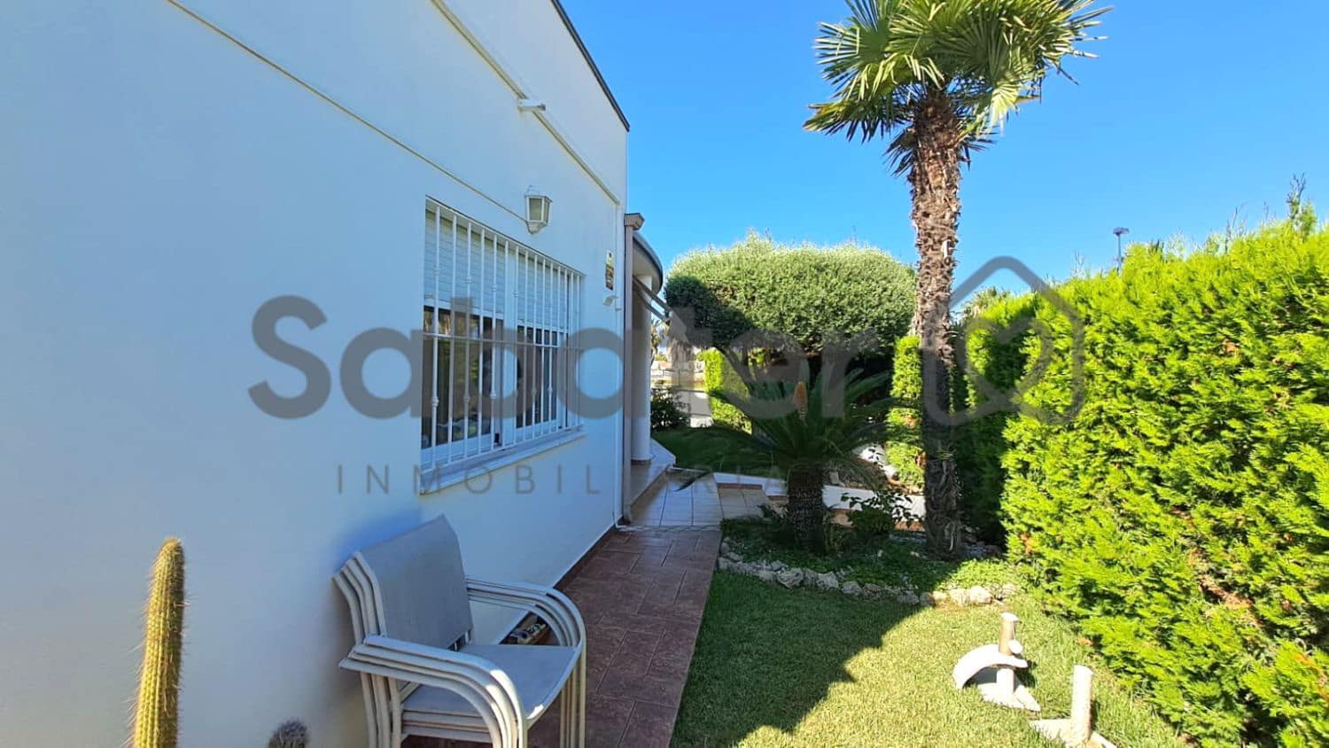 3 bedroom Villa for sale in Miramar with pool garage - € 420,000 (Ref: 10129016)