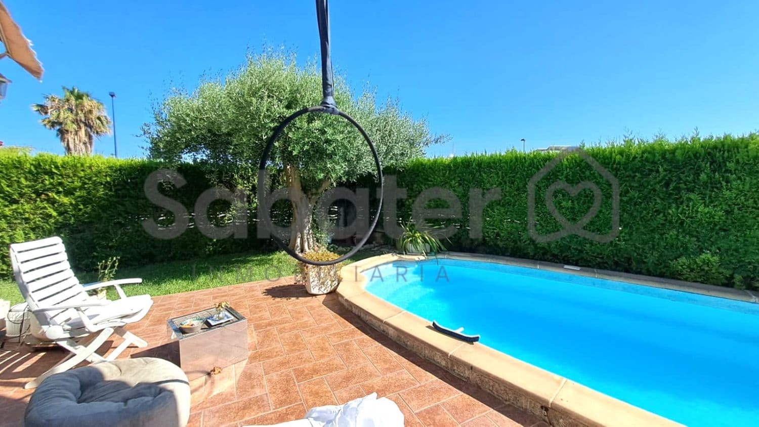 3 bedroom Villa for sale in Miramar with pool garage - € 420,000 (Ref: 10129016)