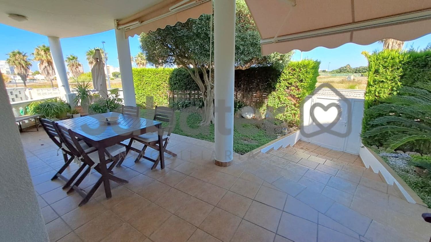 3 bedroom Villa for sale in Miramar with pool garage - € 420,000 (Ref: 10129016)