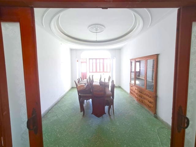 8 Zimmer Haus zu verkaufen in Gandia - 500.000 € (Ref: 7956056)