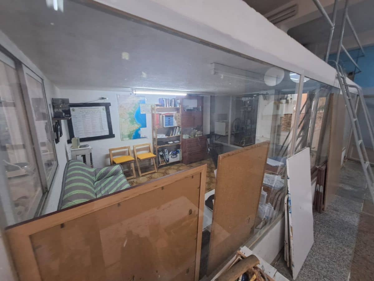 Comercial para venda em Gandia - 140 000 € (Ref: 8047997)