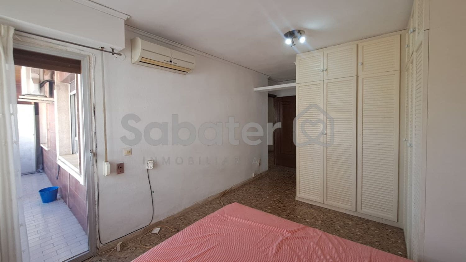 4 sovrum Lägenhet till salu i Gandia med garage - 245 000 € (Ref: 9891933)