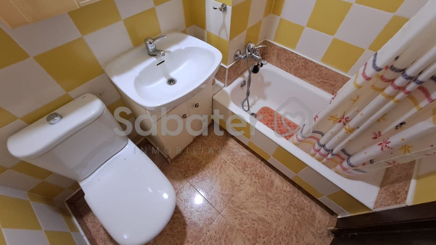 4 sovrum Lägenhet till salu i Gandia med garage - 245 000 € (Ref: 9891933)
