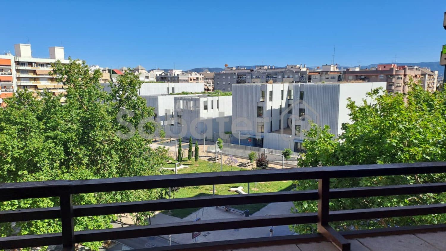 4 sovrum Lägenhet till salu i Gandia med garage - 245 000 € (Ref: 9891933)