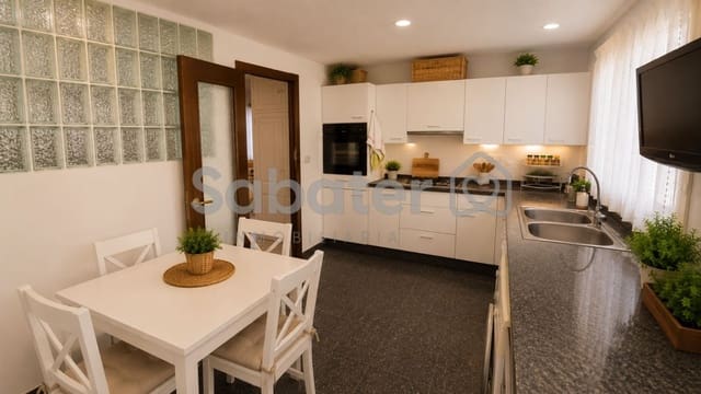 4 slaapkamer Flat te koop in Gandia met garage - € 245.000 (Ref: 9891933)