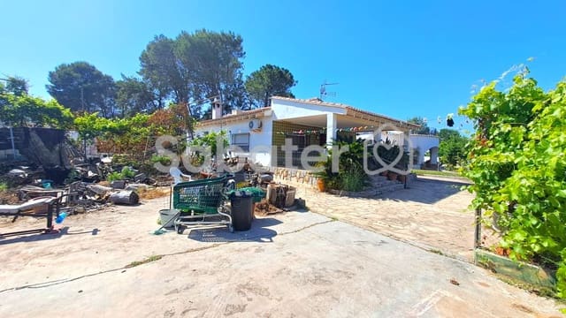 4 bedroom Villa for sale in Gandia - € 299,000 (Ref: 9891934)
