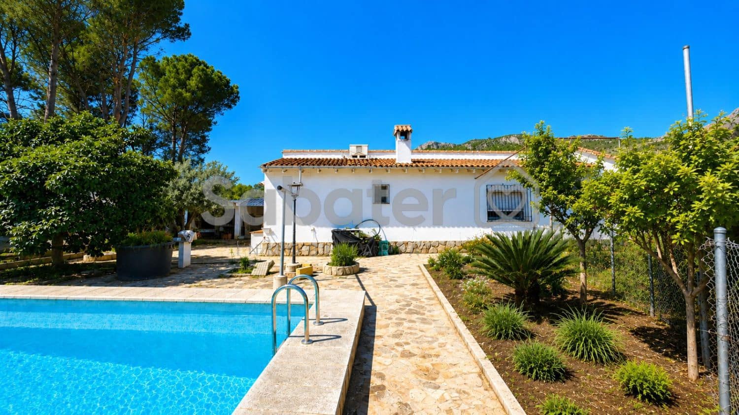 4 bedroom Villa for sale in Gandia - € 299,000 (Ref: 9891934)