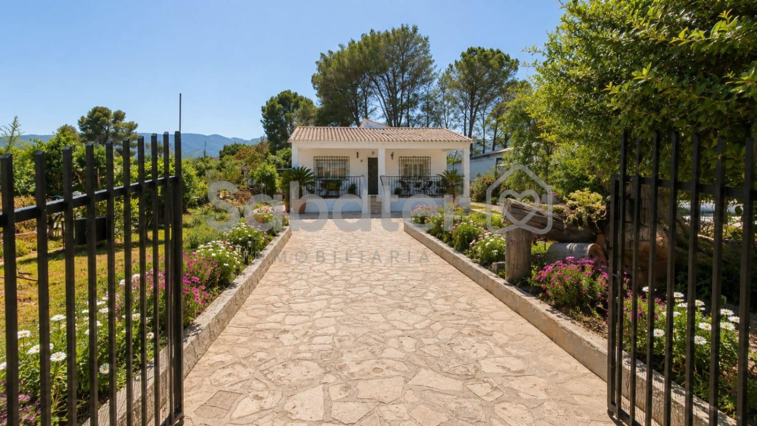 4 bedroom Villa for sale in Gandia - € 299,000 (Ref: 9891934)