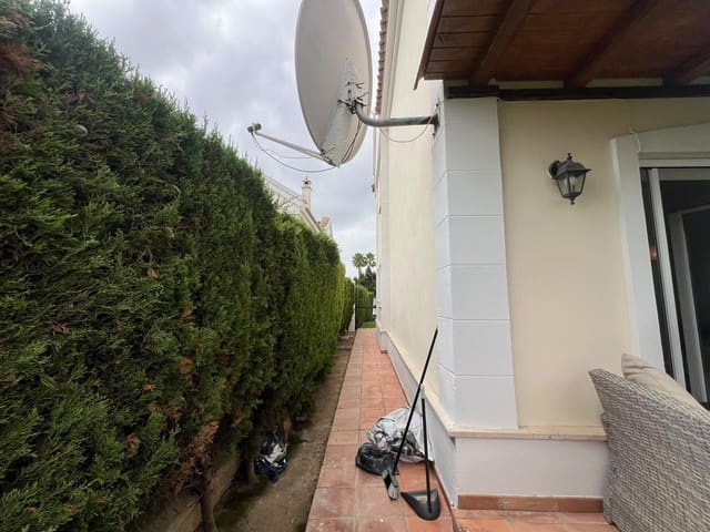3 chambre Villa/Maison à vendre à La Alcaidesa avec piscine garage - 515 000 € (Ref: 10026879)