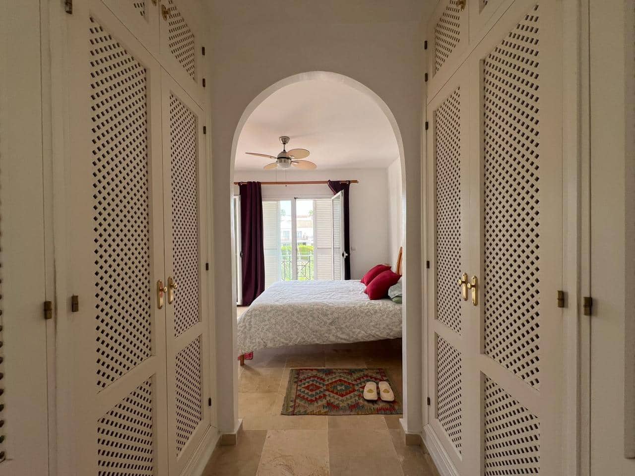 3 quarto Moradia para venda em La Alcaidesa com piscina garagem - 515 000 € (Ref: 10026879)
