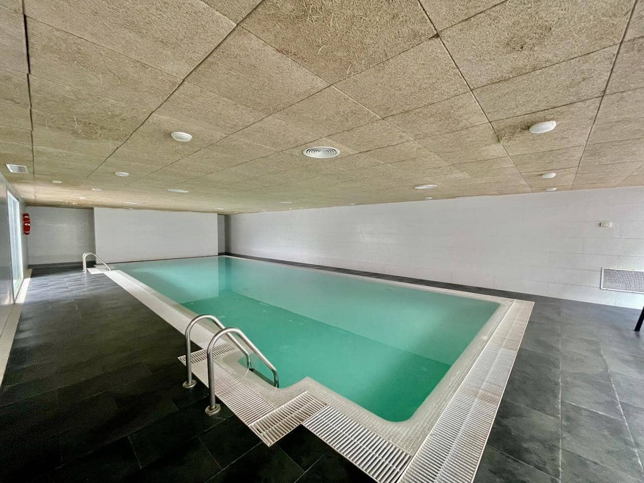 3 Zimmer Wohnung zu verkaufen in Manilva mit Pool Garage - 345.000 € (Ref: 10037748)