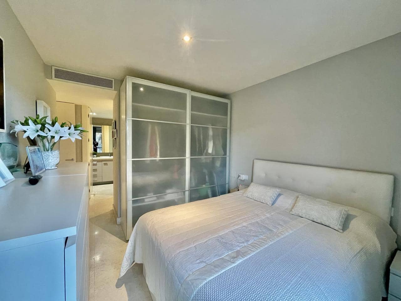 3 Zimmer Wohnung zu verkaufen in Manilva mit Pool Garage - 345.000 € (Ref: 10037748)