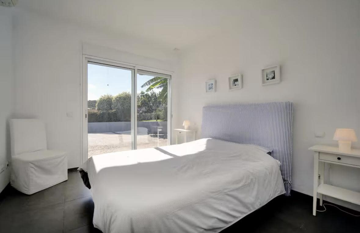6 slaapkamer Finca/Landhuis te koop in Manilva met zwembad garage - € 2.500.000 (Ref: 10037749)