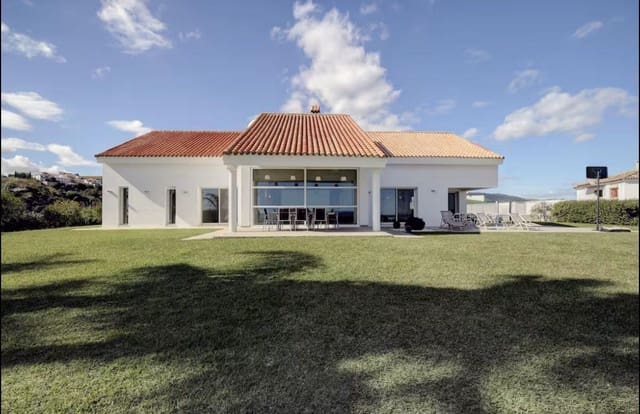 6 slaapkamer Finca/Landhuis te koop in Manilva Pueblo, Manilva met zwembad garage - € 2.500.000 (Ref: 10037749)
