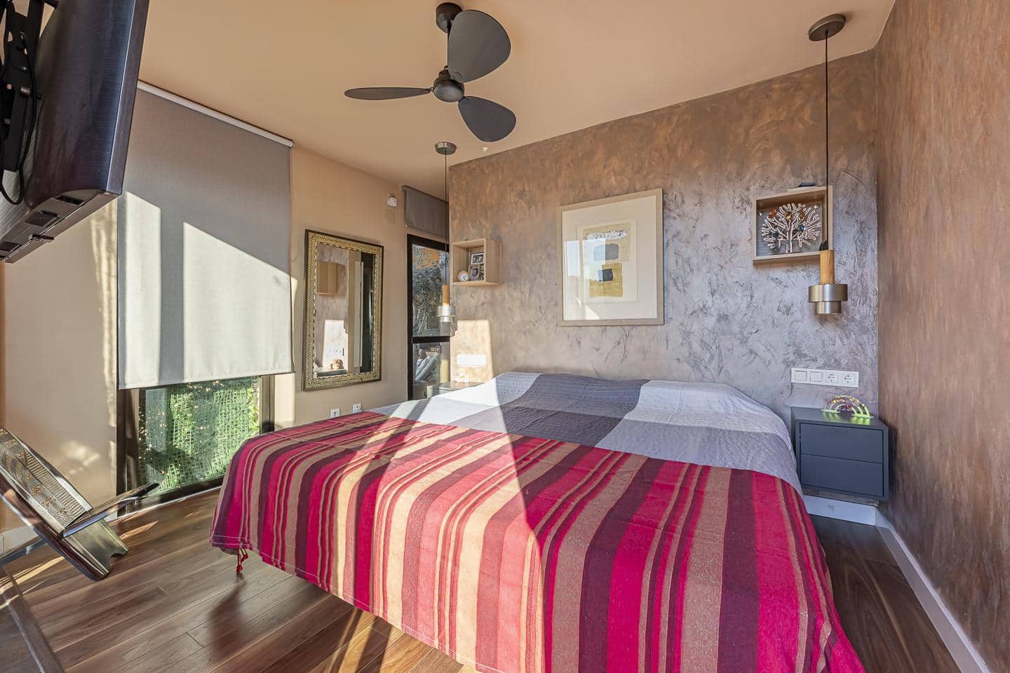 3 soverom Leilighet til salgs i Estepona med svømmebasseng garasje - € 798 000 (Ref: 10037753)