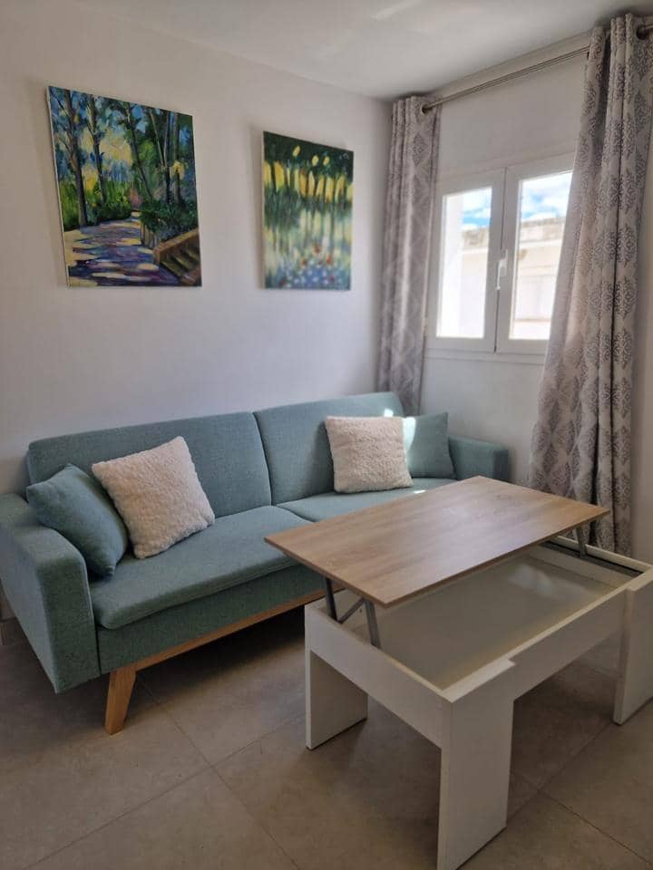1 bedroom Flat for sale in Estepona - € 249,000 (Ref: 10037759)