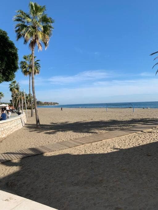 1 bedroom Flat for sale in Estepona - € 249,000 (Ref: 10037759)