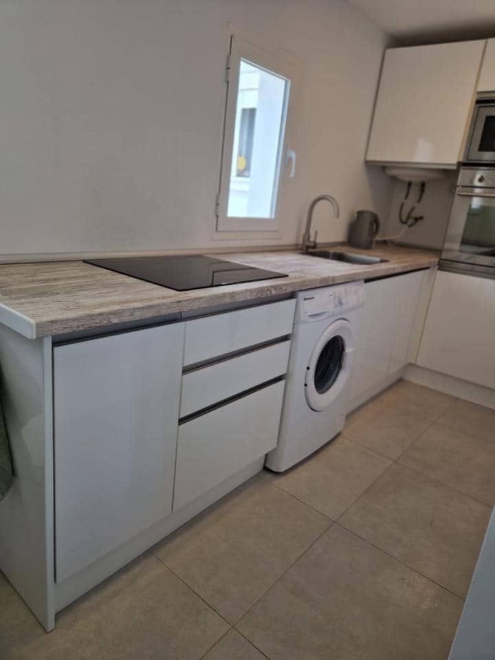 1 bedroom Flat for sale in Estepona - € 249,000 (Ref: 10037759)
