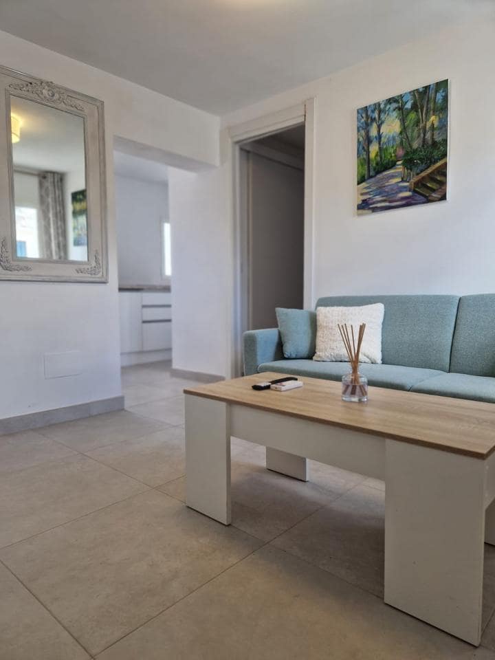 1 bedroom Flat for sale in Estepona - € 249,000 (Ref: 10037759)
