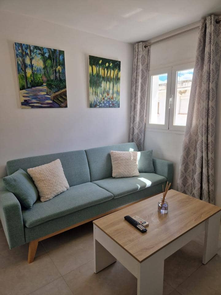 1 bedroom Flat for sale in Estepona - € 249,000 (Ref: 10037759)