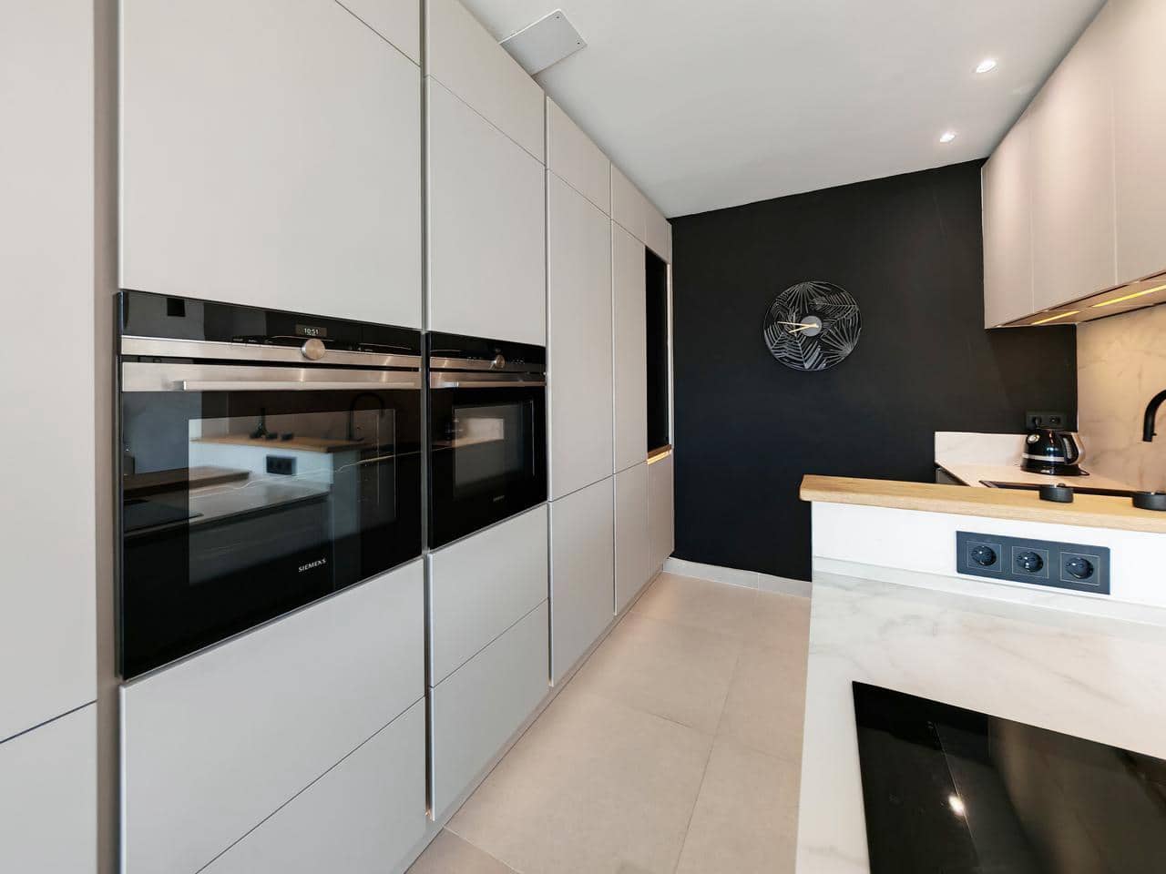 5 slaapkamer Villa te koop in Estepona met zwembad garage - € 1.395.000 (Ref: 10037760)