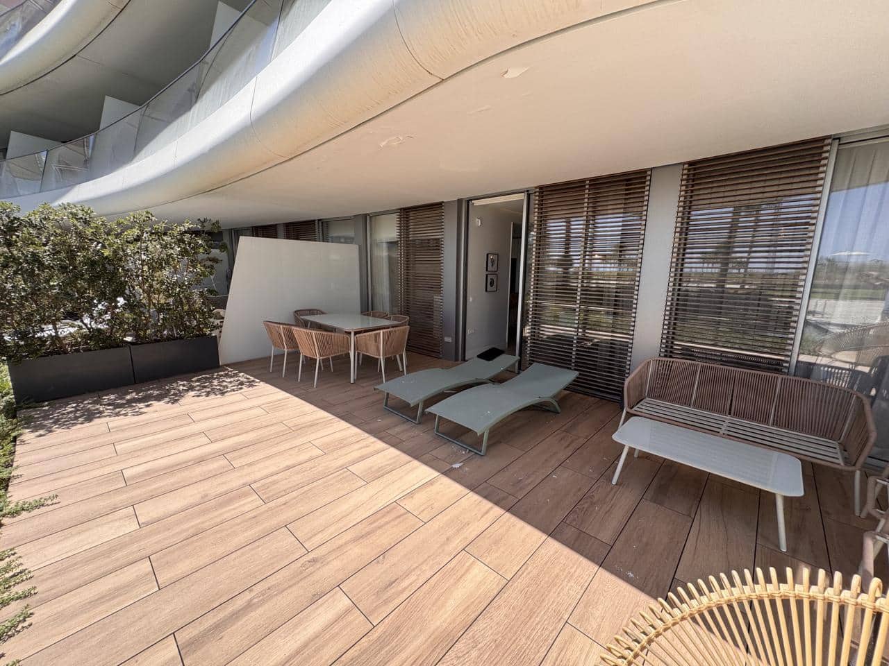 2 soverom Leilighet til salgs i Estepona med svømmebasseng garasje - € 898 000 (Ref: 10039222)