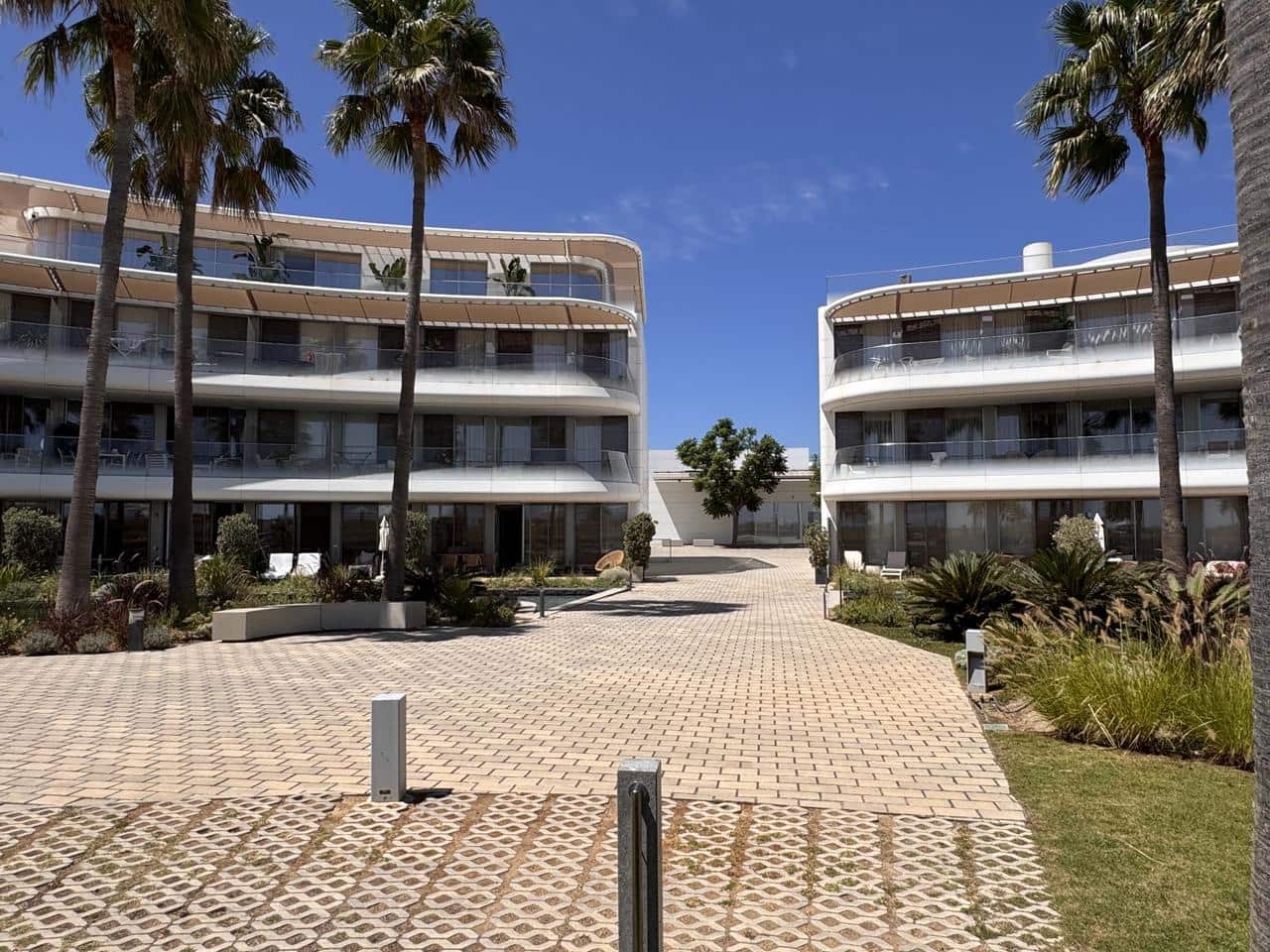 2 soverom Leilighet til salgs i Estepona med svømmebasseng garasje - € 898 000 (Ref: 10039222)