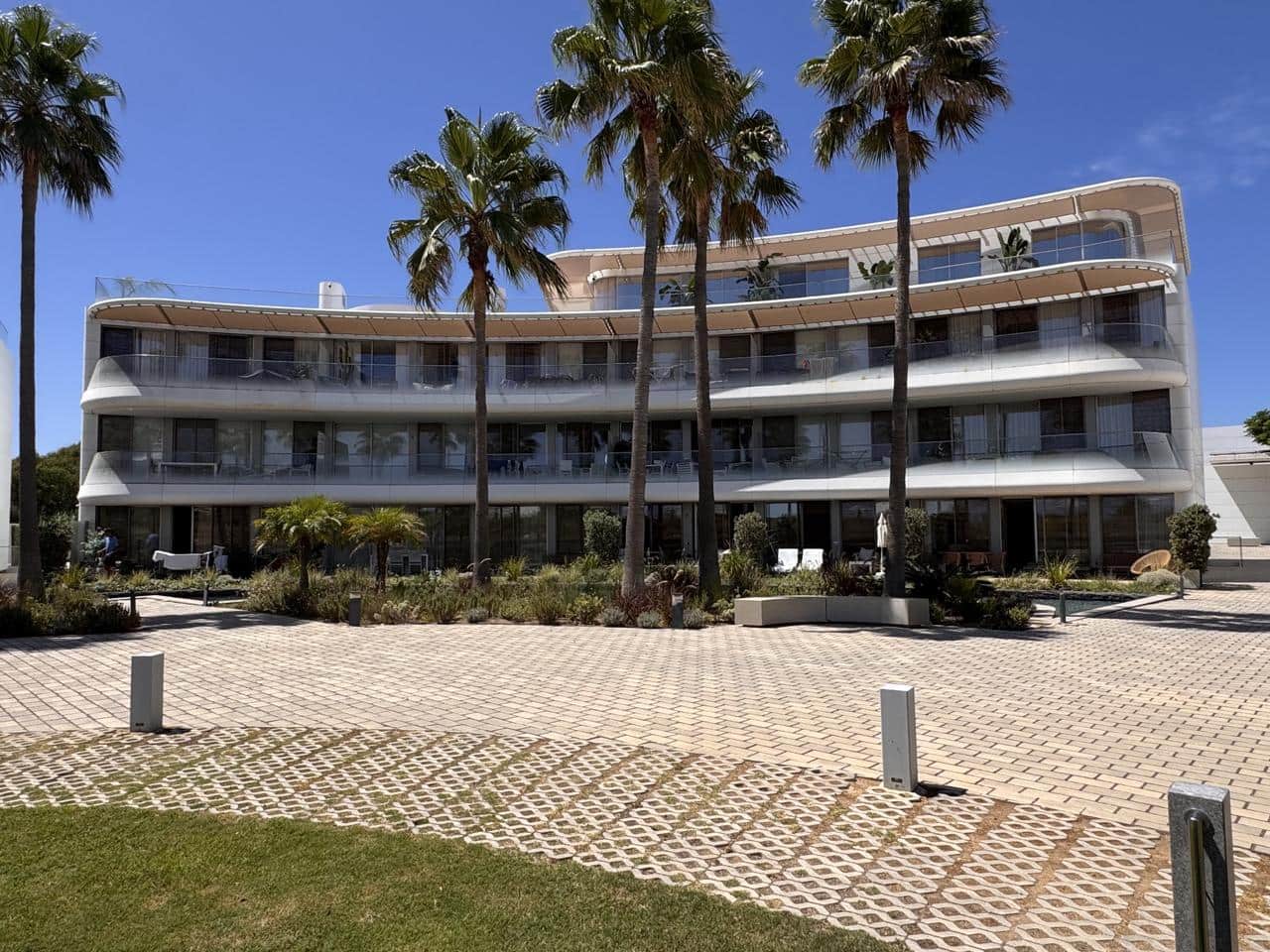 2 soverom Leilighet til salgs i Estepona med svømmebasseng garasje - € 898 000 (Ref: 10039222)