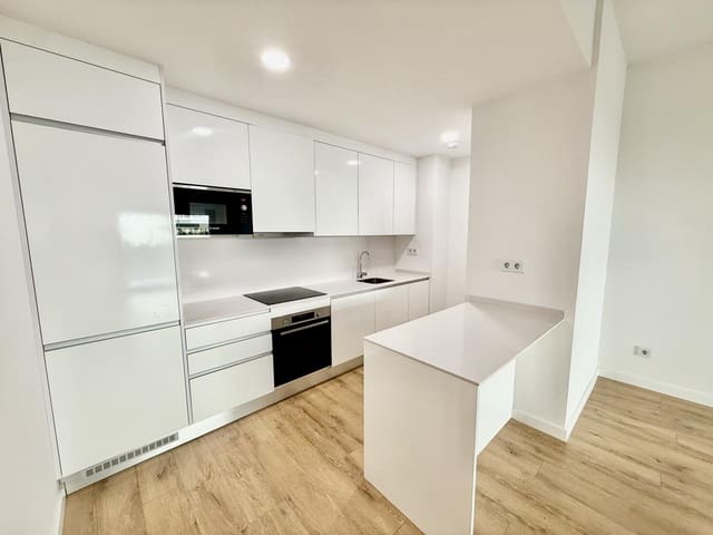 2 sovrum Lägenhet till salu i Huerta Nueva, Estepona med pool garage - 580 000 € (Ref: 10046098)
