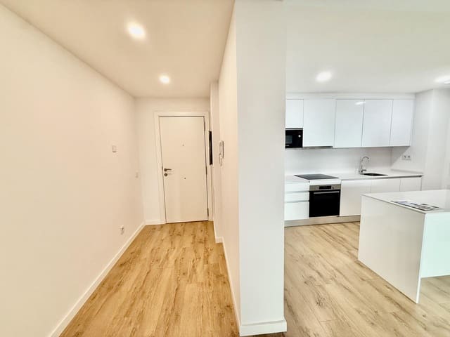 2 sovrum Lägenhet till salu i Huerta Nueva, Estepona med pool garage - 580 000 € (Ref: 10046098)
