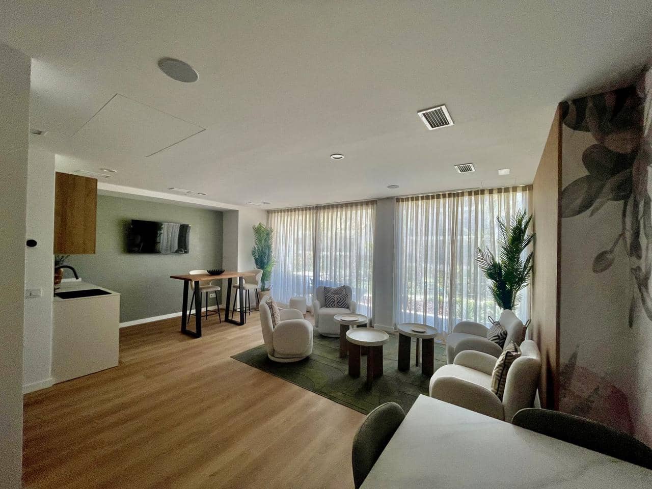 2 sypialnia Mieszkanie na sprzedaż w Estepona z basenem garażem - 580 000 € (Ref: 10046098)