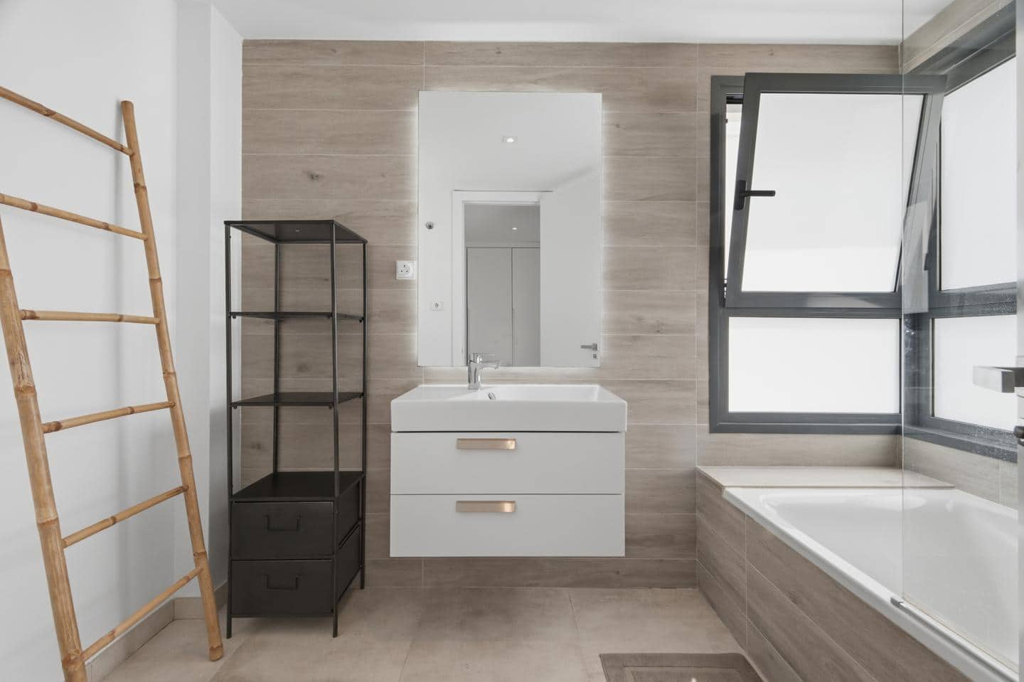 3 camera da letto Appartamento in vendita in Estepona con piscina garage - 1.039.000 € (Rif: 10071015)