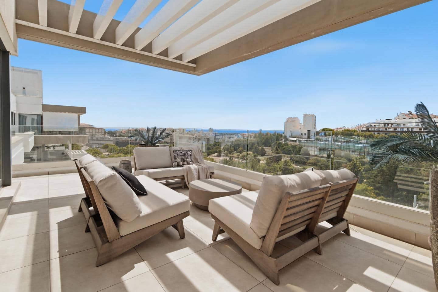 3 camera da letto Appartamento in vendita in Estepona con piscina garage - 1.039.000 € (Rif: 10071015)