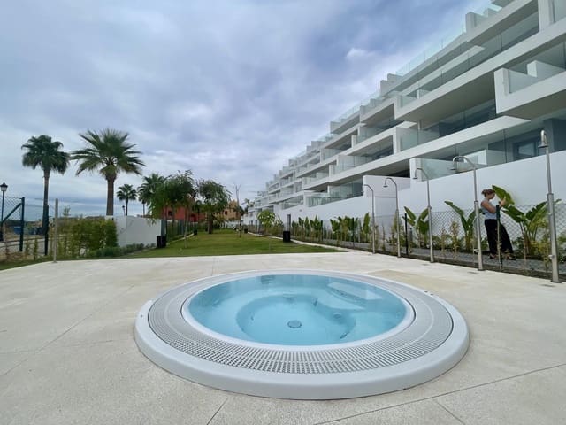 2 makuuhuone Asunto myytävänä paikassa San Luis de Sabinillas, Manilva mukana uima-altaan 
autotalli - 495 000 € (Ref: 10145118)