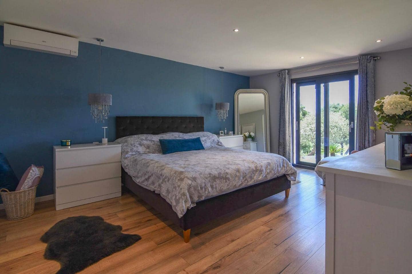 4 bedroom Finca/Country House for sale in San Roque with pool garage - € 1,595,000 (Ref: 10153124)