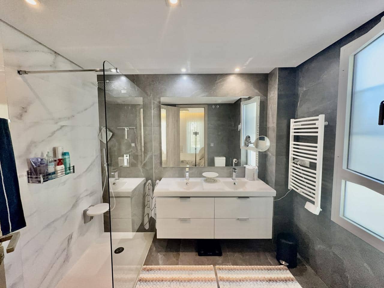3 bedroom Flat for sale in San Roque with pool garage - € 659,000 (Ref: 10160453)