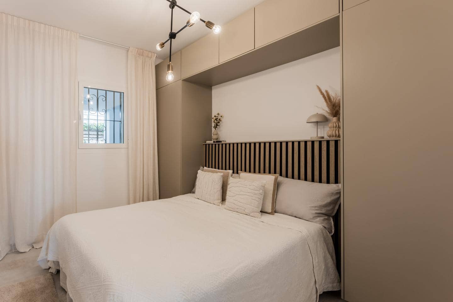 3 sypialnia Mieszkanie na sprzedaż w Marbella z basenem garażem - 695 000 € (Ref: 10165623)