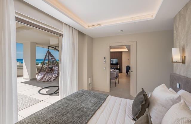 3 soveværelse Lejlighed til salg i El Velerín, Estepona med swimmingpool garage - € 1.895.000 (Ref: 10168792)