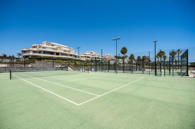 3 soveværelse Lejlighed til salg i El Velerín, Estepona med swimmingpool garage - € 1.895.000 (Ref: 10168792)