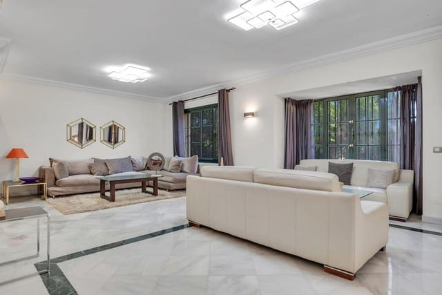 Chalet de 6 habitaciones en Atalaya-Isdabe, Estepona en venta con piscina garaje - 2.990.000 € (Ref: 10187313)