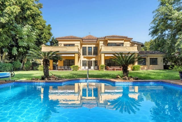 Chalet de 6 habitaciones en Atalaya-Isdabe, Estepona en venta con piscina garaje - 2.990.000 € (Ref: 10187313)